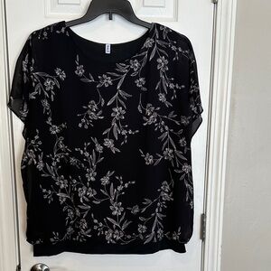Floral Black and White Women's Top